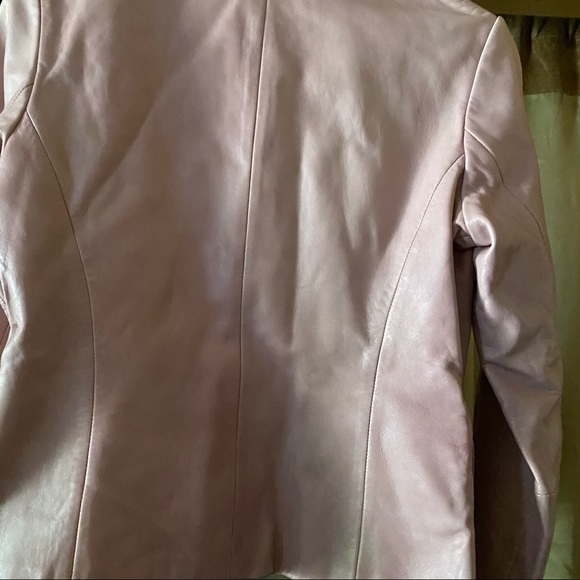 Leather jacket - Picture 3 of 7